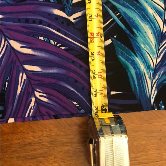 Cache Bodycon Dress - Picture 4 of 8